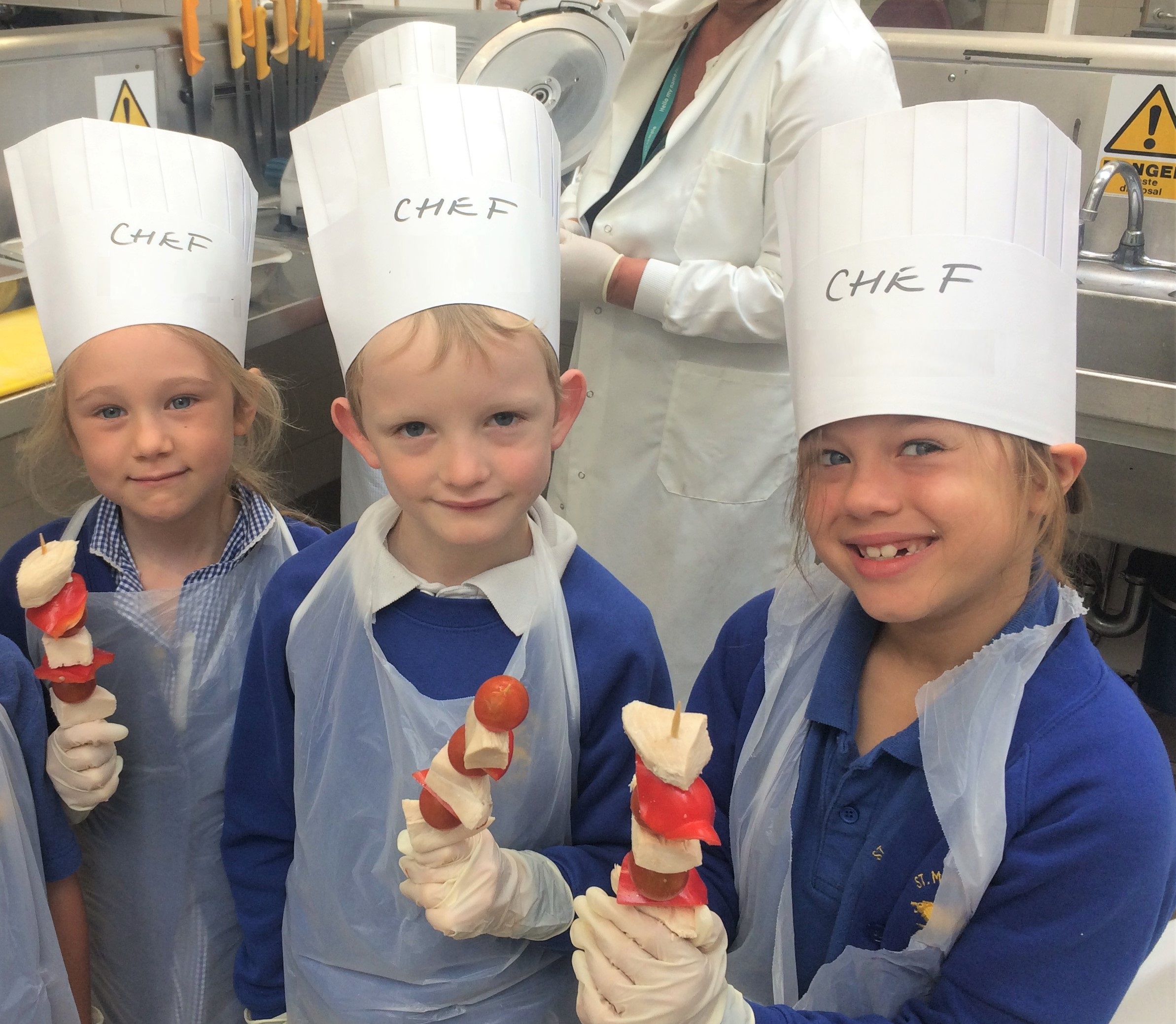 Youngsters cook up healthy meals featured image